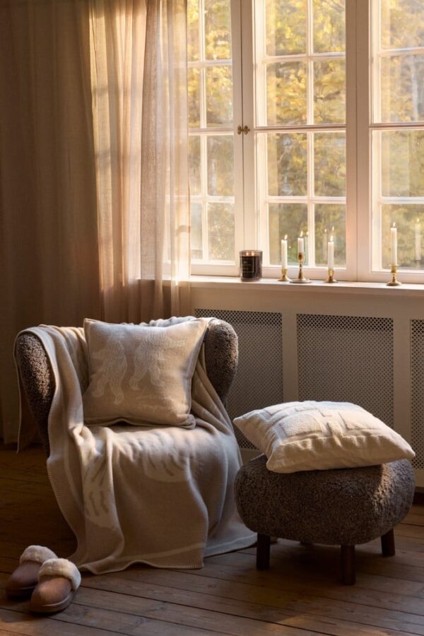 Bear Jacquard Recycled Wool Throw 130x170 cm – Bild 3
